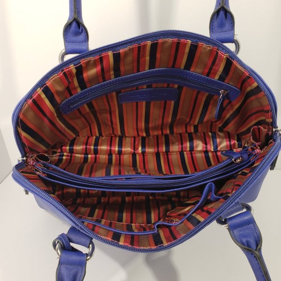 Tignanello Gorgeous Dark Blue Leather Handbag Satchel, Classic Shape and Color - Picture 9 of 13